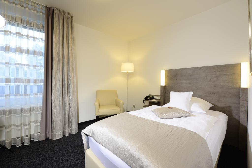Hotel Spiegel كولونيا المظهر الخارجي الصورة