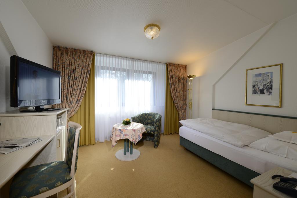Hotel Spiegel كولونيا المظهر الخارجي الصورة