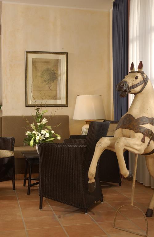 Hotel Spiegel كولونيا المظهر الخارجي الصورة