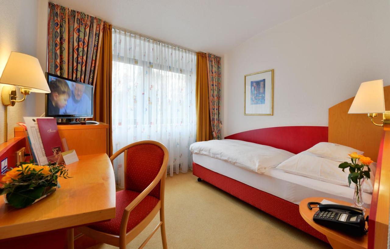 Hotel Spiegel كولونيا المظهر الخارجي الصورة