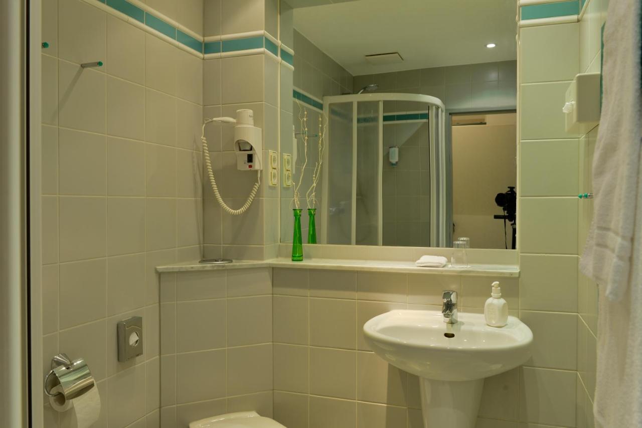 Hotel Spiegel كولونيا المظهر الخارجي الصورة
